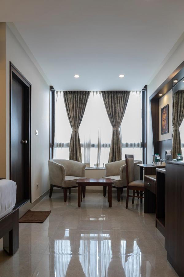 Hotel Dasya - Formerly Nice Stay The Business Hotel بنغالور المظهر الخارجي الصورة